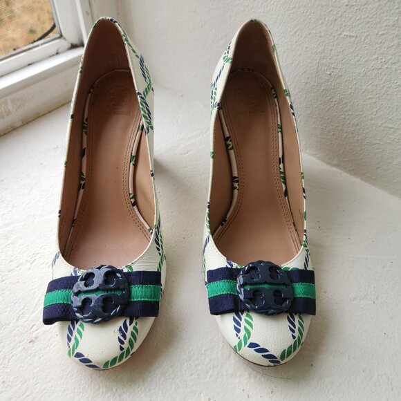 LIKE NEW VINTAGE AUTHENTIC TORY BURCH NAUTICAL CLASSIC LEATHER HEELS SHOES - Picture 4 of 14